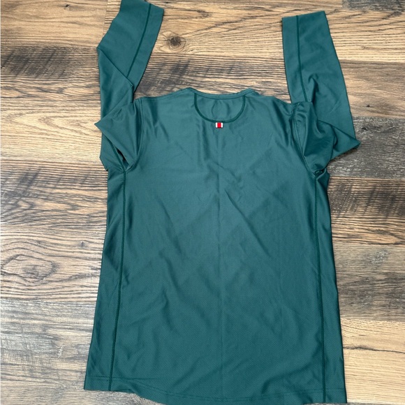 Tracksmith Men's Van Cortlandt Long Sleeve Green and Orange shirt - Picture 2 of 6